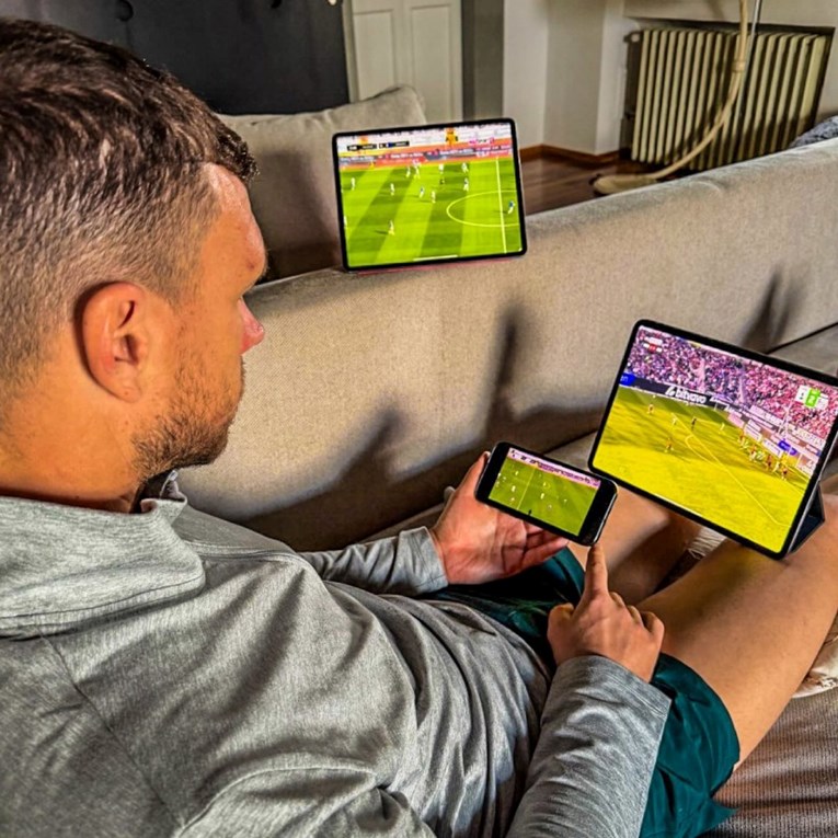 Ovako je Džeko pratio derbi Hajduka i Dinama