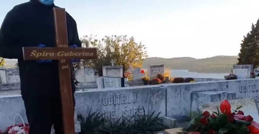 Tužan i skroman sprovod: U Šibeniku je pokopan Špiro Guberina