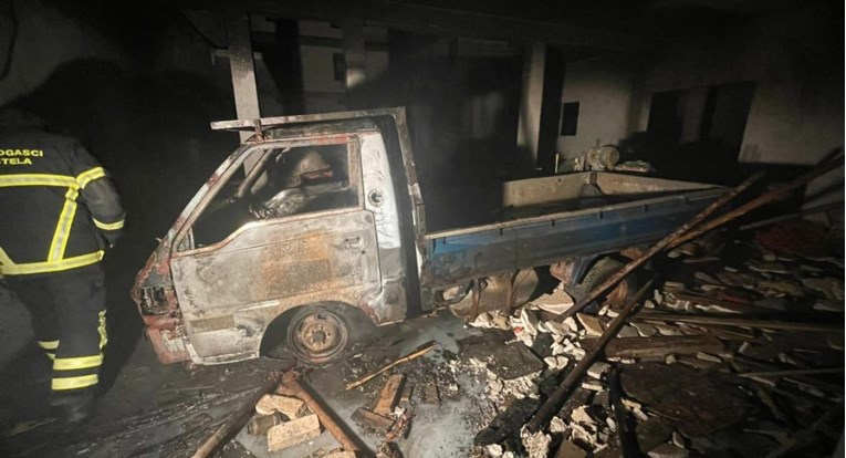 Izgorio parkirani kamion u Kaštel Novom