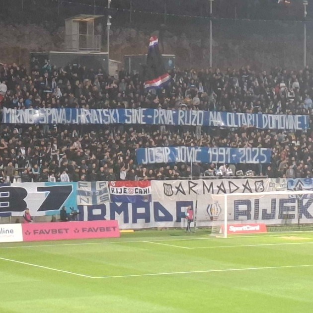 FOTO Armada: Mirno spavaj, hrvatski sine - prva ružo na oltaru domovine