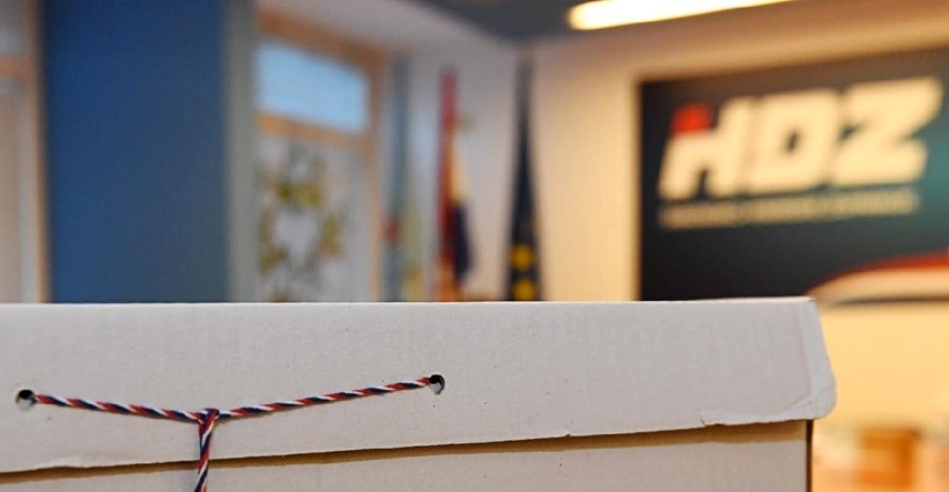 Član HDZ-a na izborima u Dubrovniku zapisivao imena birača? Završio na policiji