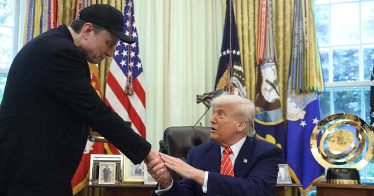 Zakazan razgovor Trumpa i Muska