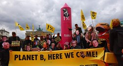 Aktivisti poznati po lijepljenju za asfalt zaprijetili blokadom cesta u Berlinu