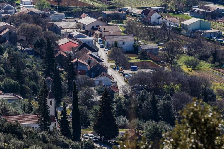 MORH šalje cisterne u Vrgorac. Gradonačelnik: Grad ima vode, neka sela nemaju