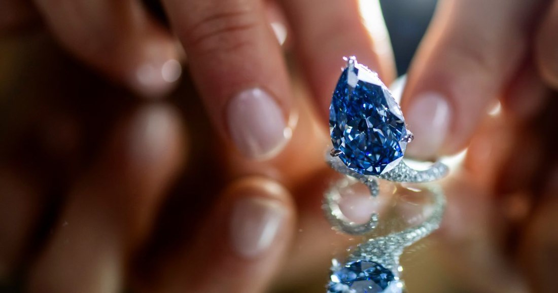 Dijamant od 9.51 karata na dražbi prodan za 25.6 milijuna dolara