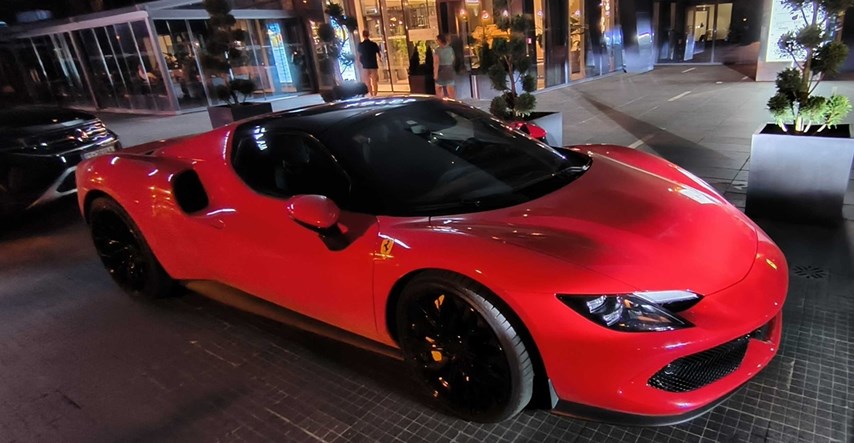 FOTO Ovo je Ferrari kojim se vozio Bartulica. Pogledajte koliko košta