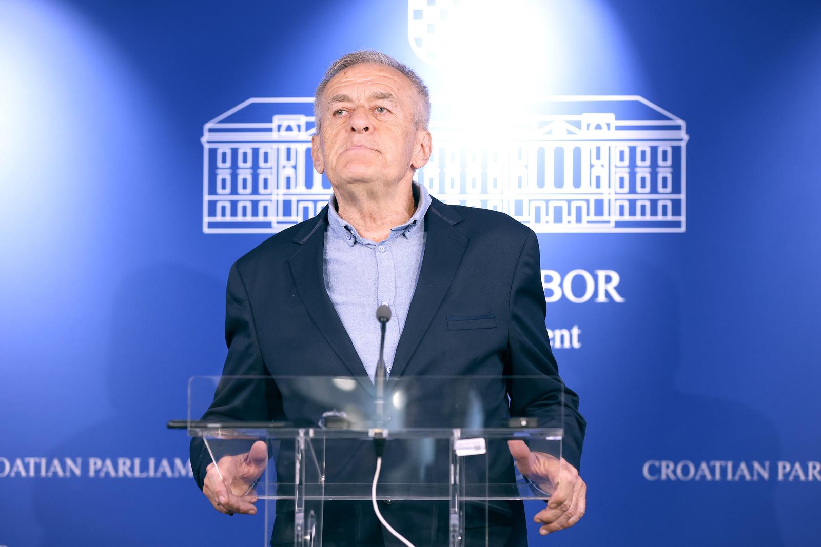 Josip Jurčević rekorder po broju dobivenih kazni u Saboru
