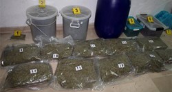 Policija kod dilera u Splitu pronašla 24.5 kilograma marihuane i pištolj