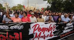 U prosvjedima na Šri Lanki ubijena jedna osoba, sukobili se prosvjednici i policija