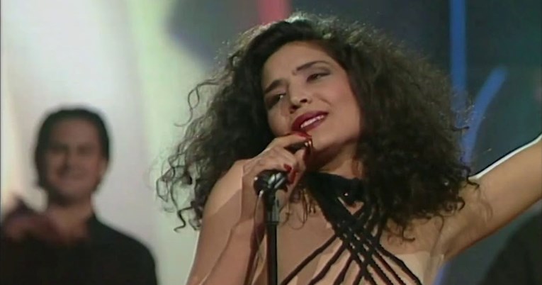 Španjolci su na Eurosongu u Zagrebu 1990. otišli s pozornice zbog problema s matricom