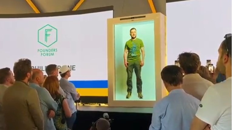 Zelenskij se obratio stotinama u obliku holograma i citirao Ratove zvijezda