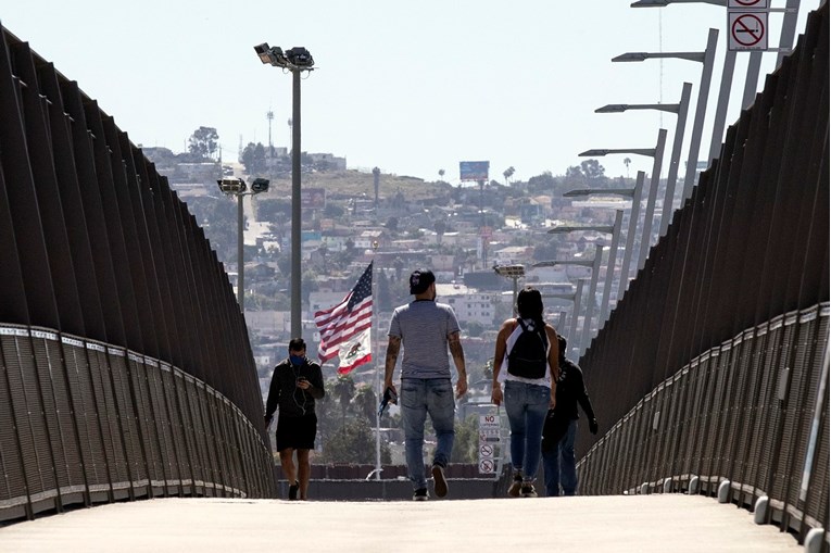 Američki sud dopustio deportacije stotina tisuća imigranata