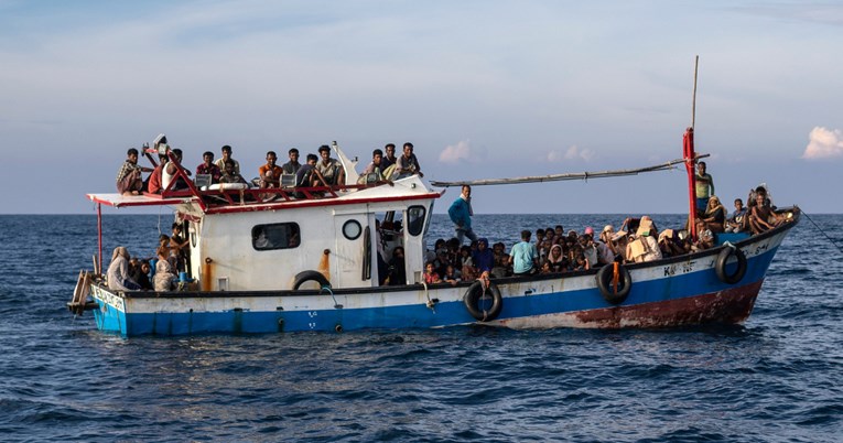 Kod libijske obale zapalio se brod sa sudanskim izbjeglicama, najmanje 50 mrtvih