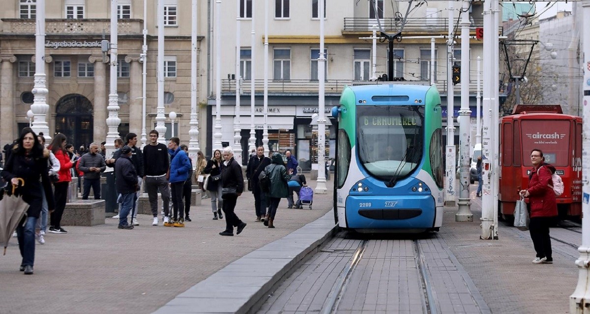 ZET: Zbog dočeka reprezentacije u nedjelju od 14 sati tramvaji voze obilazno