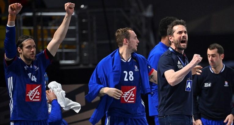 Francuska tek nakon produžetaka slomila Mađarsku, Švedska za polufinale razbila Katar