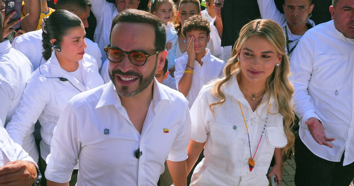 Novi predsjednik Kolumbije i supruga Ana Lucía zaljubili su se "na prvi pogled"