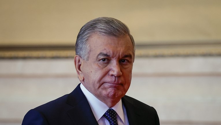 Predsjednik Uzbekistana održava prijevremene izbore da ostane na vlasti još godinama
