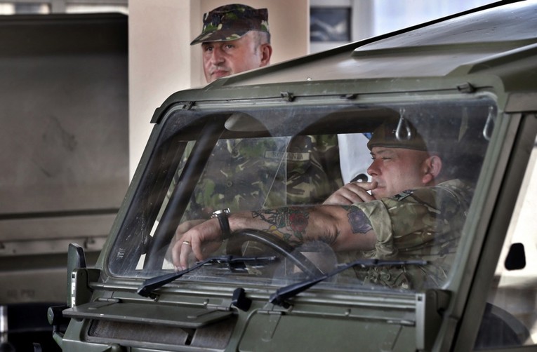 Britanci se pripremaju za najgore. "Nisu tenkovi ono čega se trebate bojati"