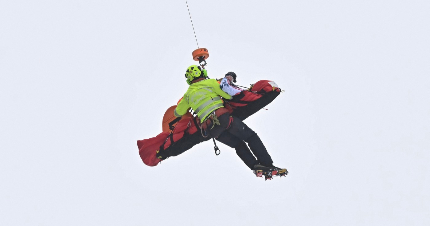 VIDEO Teška ozljeda norveškog skijaša. Helikopterom prevezen u bolnicu