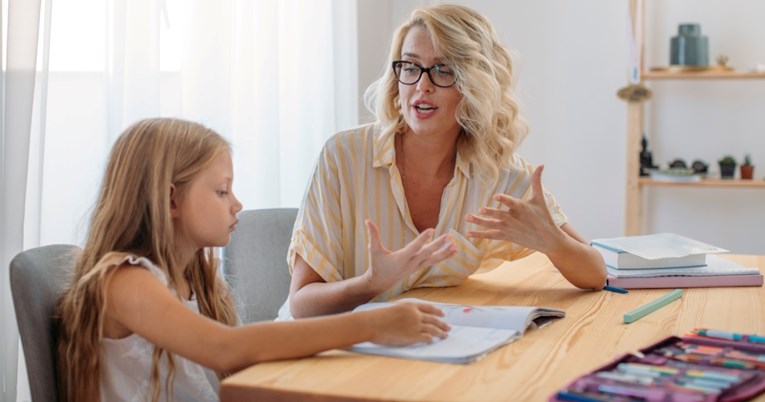Pet osobina roditelja koji postavljaju zdrave granice