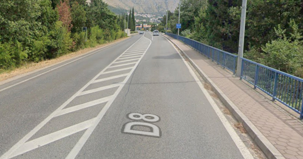Motoristica (22) pretjecala kod Dubrovnika pa pala. Ima ozljede opasne po život