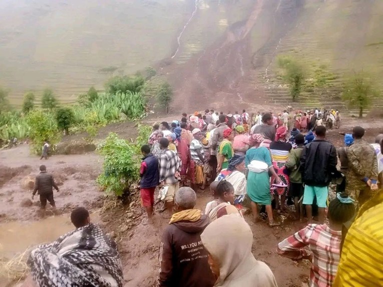 Najmanje 70 mrtvih i 50 nestalih u klizištima u Etiopiji