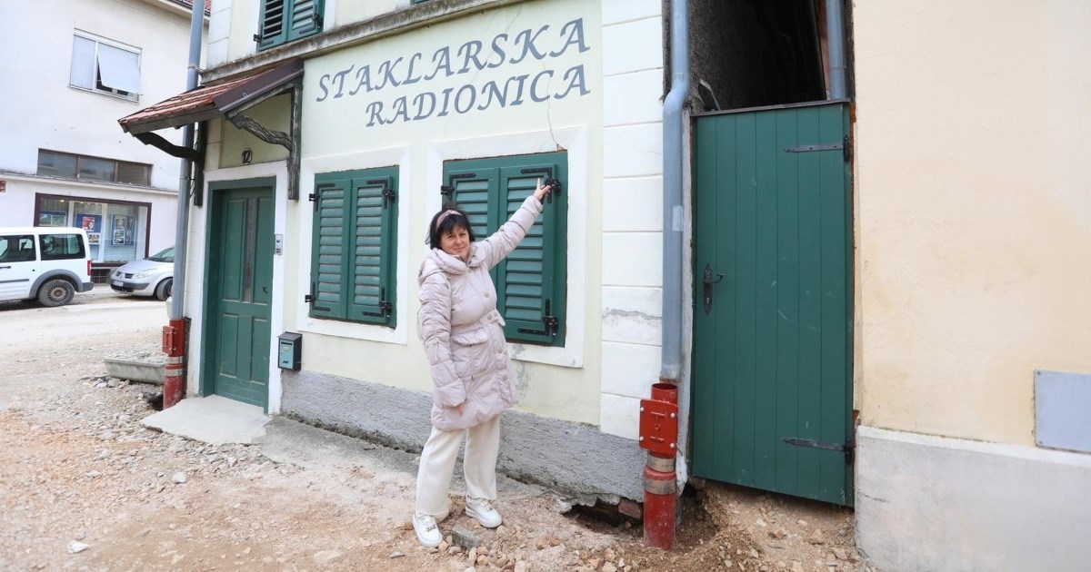 Karlovčanima radovi uništili kuće. Gradonačelnik: Svi su dio problema