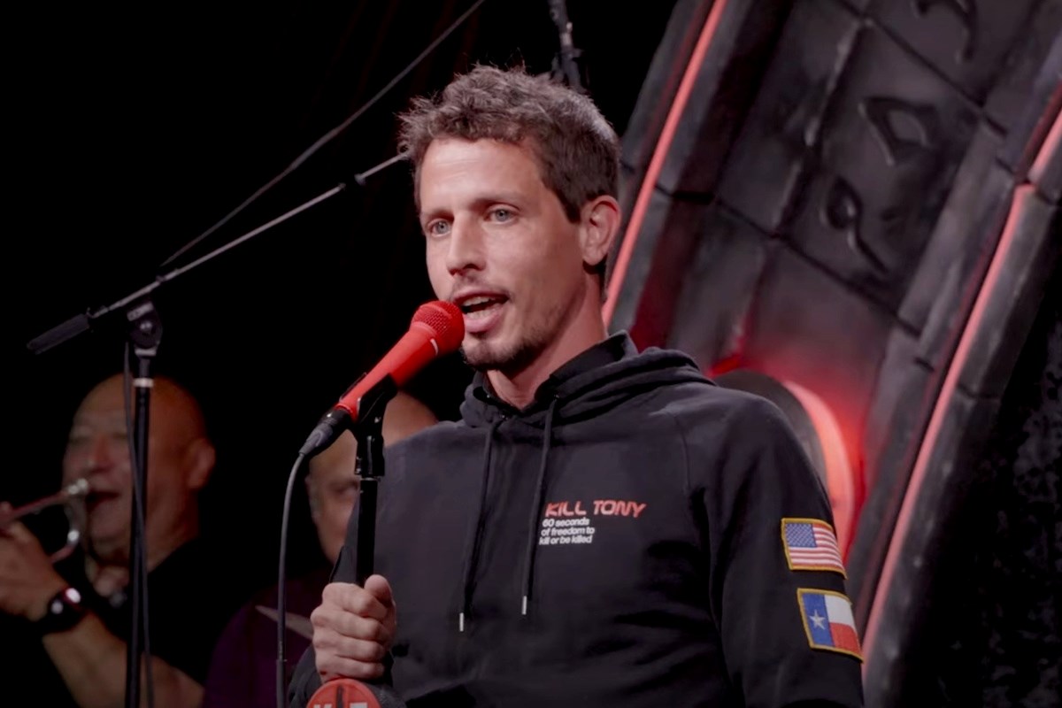 Komičar koji je nazvao Portoriko smećem dobiva show na Netflixu