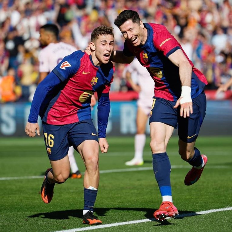 Barcelona zabila četiri gola i ostala na vrhu La Lige