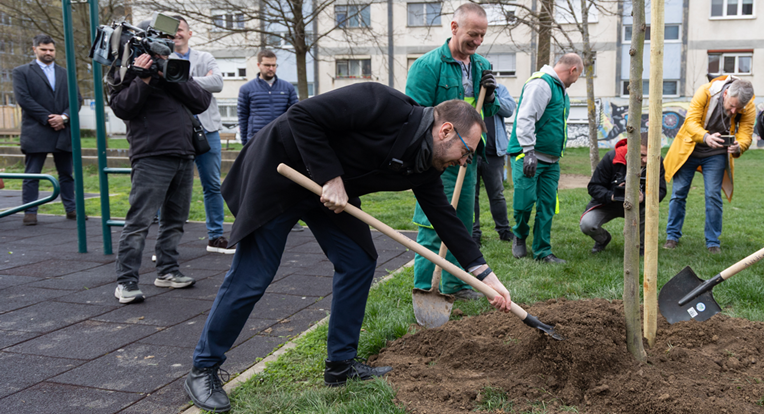 Tomašević: U šumi Ježdovec nalazi se najveće ilegalno odlagalište u Zagrebu