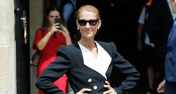 Poput Carrie Bradshaw: Celine Dion na modnu reviju došla u različitim cipelama