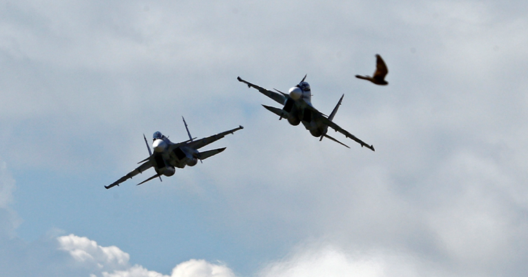 Rusi: Tri britanska vojna aviona se približila granici. Naš Su-30 ih je potjerao