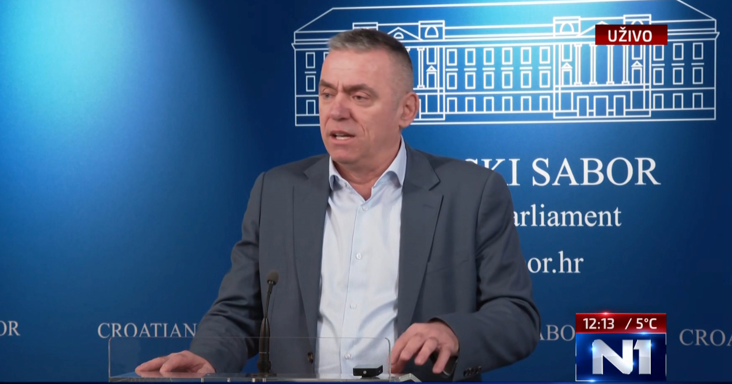 Ćipe: Hrebak se treba ispričati četvorici heroja Domovinskog rata