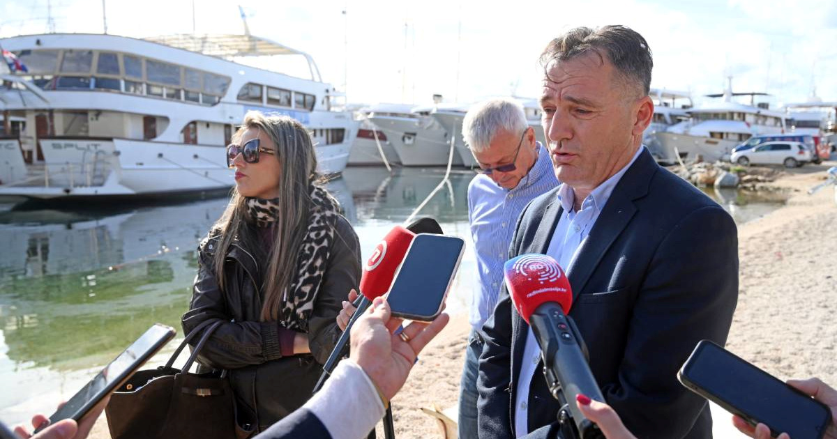 Privatni brodari: Ugroženo nam je poslovanje