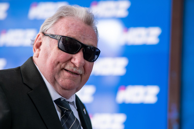 Šeks: Vučić je srpski fašist. Moramo se pripremati na mogući sukob