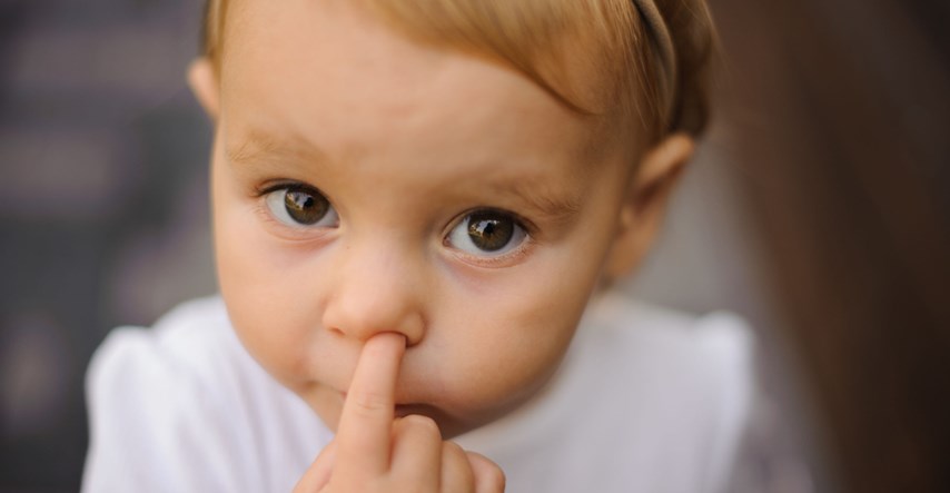 Sada je službeno: Djeca koja kopaju nos i jedu šmrklje su sretnija i zadovoljnija