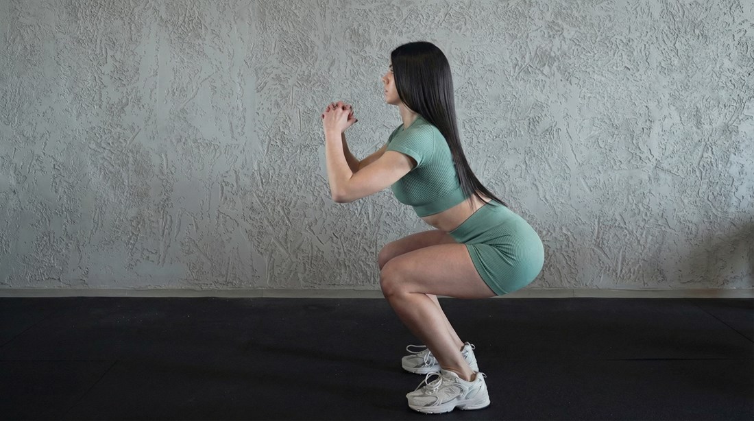 Vodič za trening cijelog tijela: 5 ključnih vježbi bez opreme