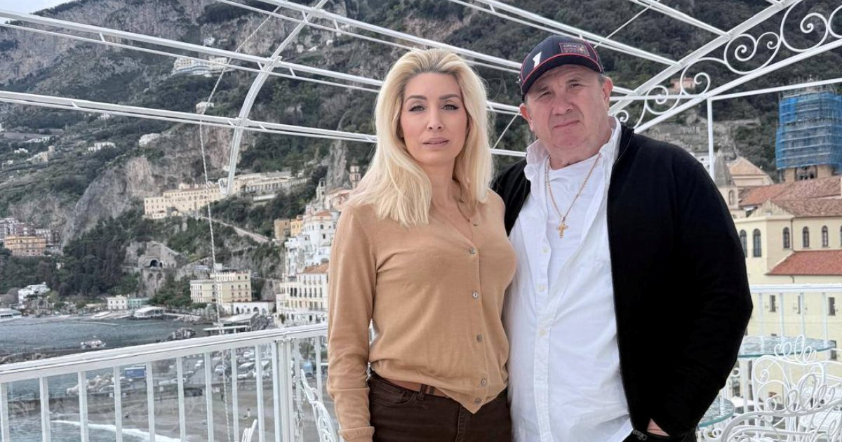 Željko Kerum podijelio fotke s putovanja, mnogima je za oko zapeo njegov outfit