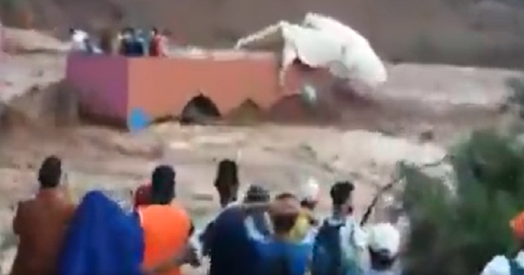 VIDEO Sedmero mrtvih nakon poplave na nogometnoj utakmici u Maroku