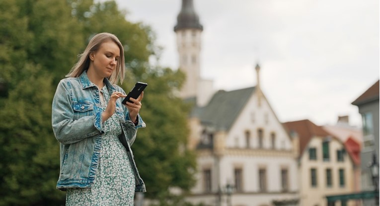 Estonija uvodi glasanje na izborima preko mobitela