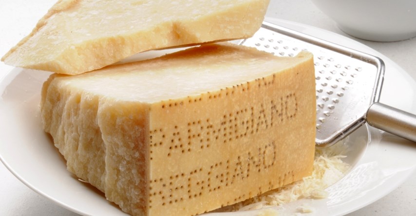 Kako prepoznati pravi Parmigiano Reggiano? Na ove detalje obratite pažnju