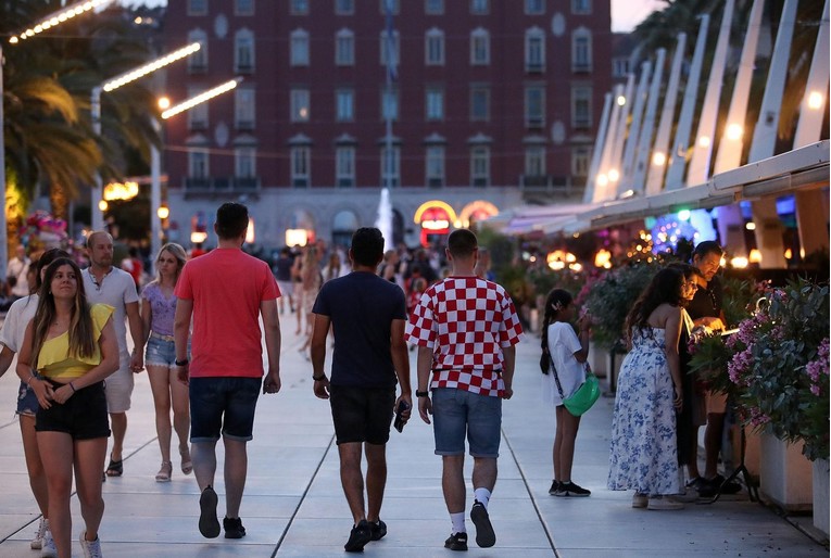 FOTO Ovako se u Splitu pratila utakmica reprezentacije