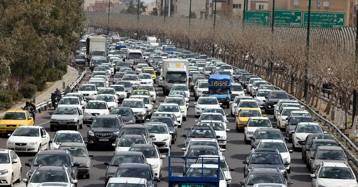 FOTO Masovni bijeg iz Teherana nakon američkih i izraelskih napada