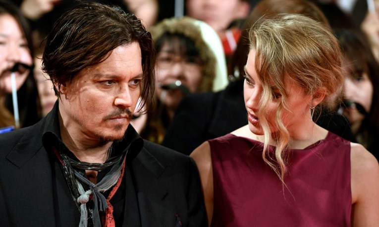 Amber Heard svjedočila protiv Johnnyja Deppa: Govorio je da će mi izrezati lice