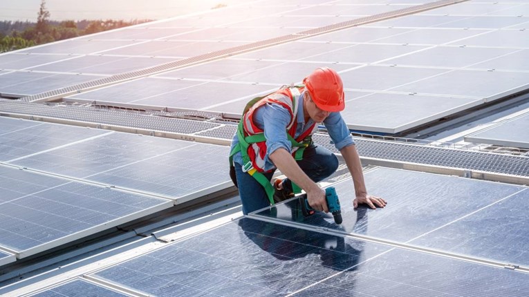 Na šest škola u Varaždinu postavili solarne elektrane