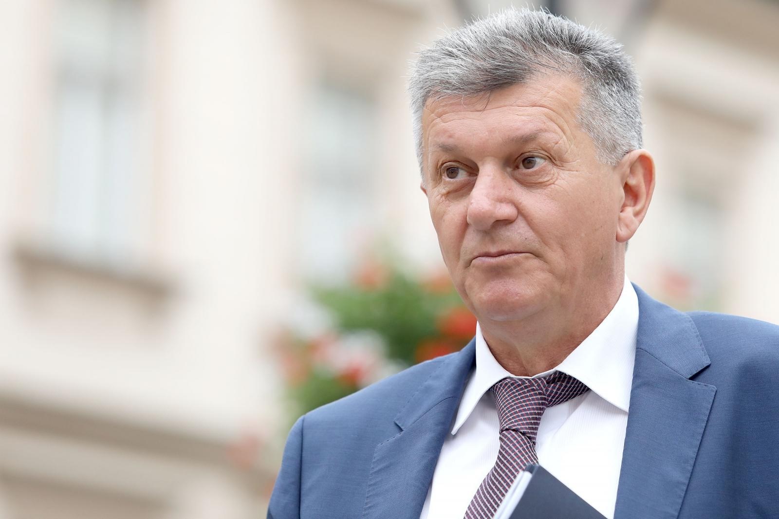 Kujundžić o povećanju plaća u zdravstvu: "Vlada ima puno razumijevanje"