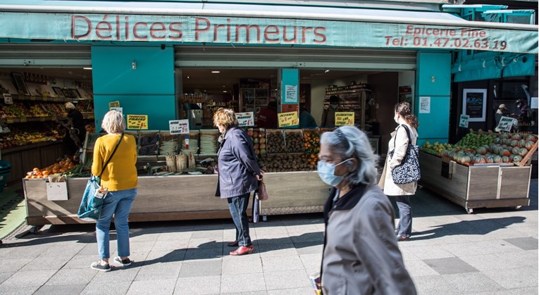 Promet u francuskoj maloprodaji u ožujku pao 24 posto