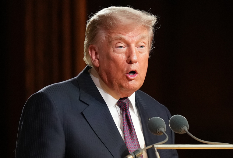 Trump na sprovodu senatora Grahama: Nikad nije vidio rat koji mu se nije svidio