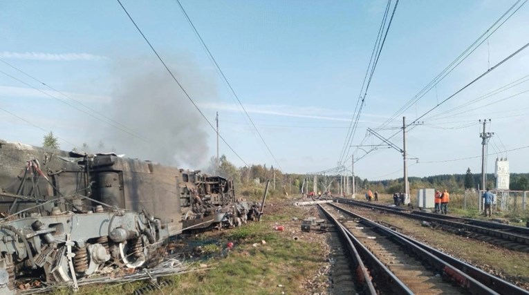 Ukrajinci potvrdili: Napali smo ključne ruske pruge. Poginuli gardisti, vlakovi stoje