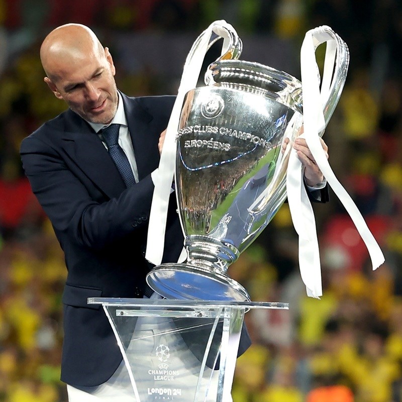 Zidane se uskoro vraća na klupu. Novinar: "Gotovo je, odlučeno je"